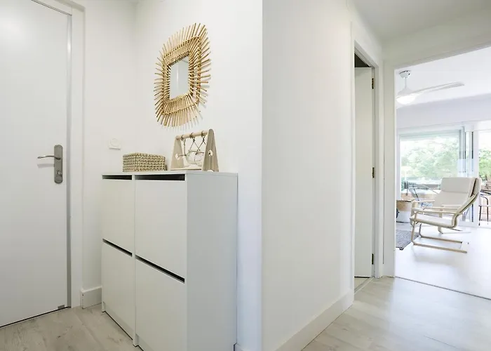 Olabide By Smiling 宏达瑞比亚