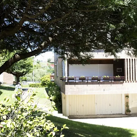 Olabide By Smiling Apartmán *